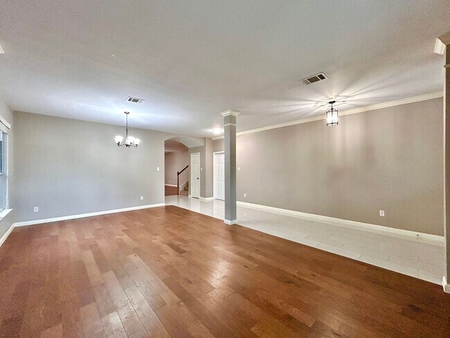 Building Photo - 13012 Kenswick Dr