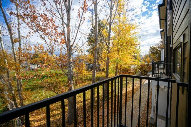 Building Photo - 4614 N Iota Ln