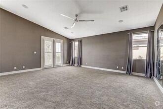 Building Photo - 5706 Notte Pacifica Way