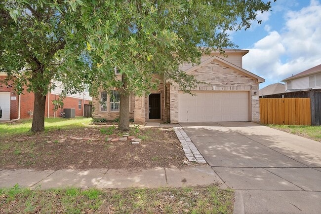 Building Photo - 137 Heritage Dr