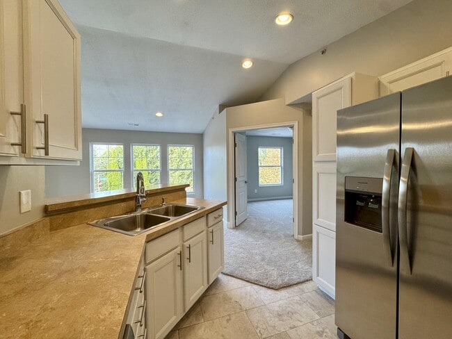 Building Photo - 2065 Timberwyck Ln