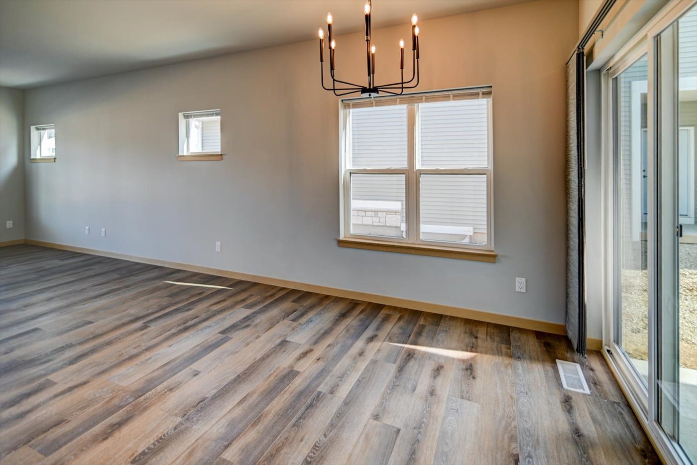 Building Photo - 4831 Suelo Rd