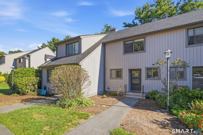 Building Photo - 67 Cambridge Ct
