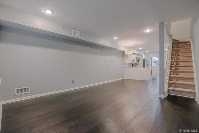 Building Photo - 203 Park Ridge Ln