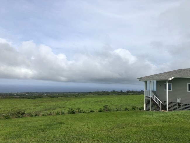 Building Photo - Gorgeous Ocean View Home. Unfurnished 1 Bed, 2 Ba, w/ 2-Car Garage on 1.145 acres