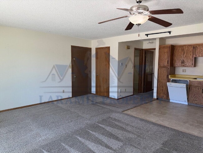 Building Photo - 1711 Fetterman Dr