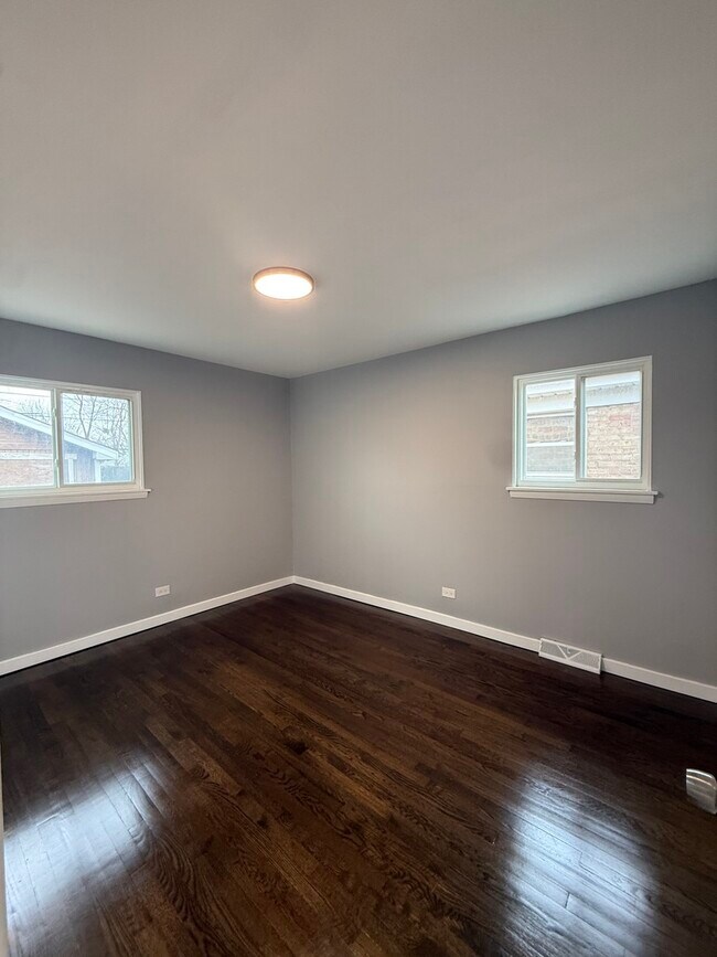 Building Photo - 7732 Lotus Ave