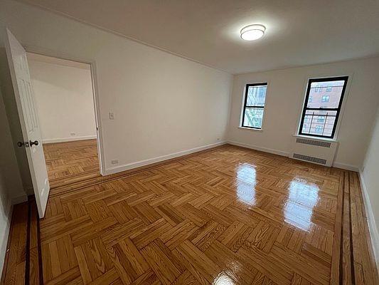 Building Photo - 2 bedroom in Bronx NY 10468