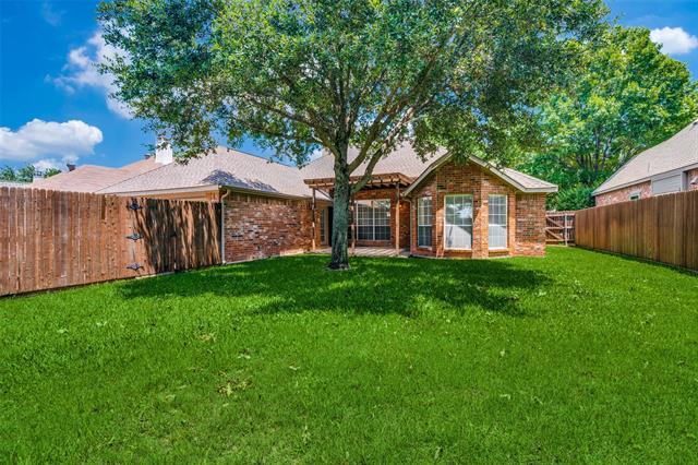 Building Photo - 313 Bricknell Dr