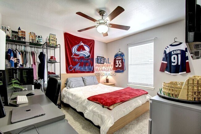 Building Photo - 563 Lost Valley Point