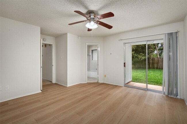 Building Photo - 16614 Red Gully Dr