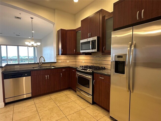 Building Photo - 3055 NW 126th Ave
