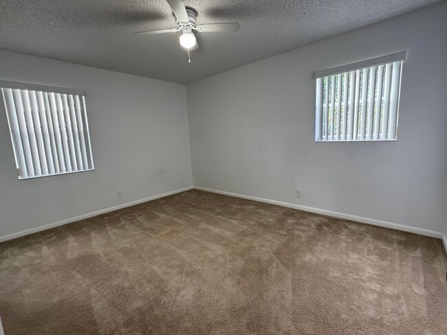 Building Photo - 1324 Arapaho St