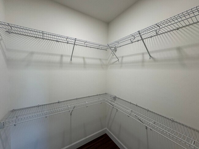 Building Photo - Newer 2 Bedroom, 2 Bath home in Lake City