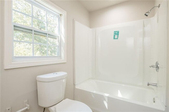 Building Photo - 1798 Dogwood Ct SW