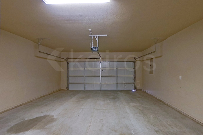 Building Photo - 7135 Mosley St