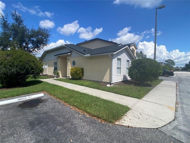 Building Photo - 4947 Ava Pointe Dr
