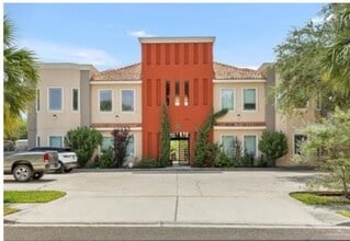 Building Photo - 3003 S I Lane