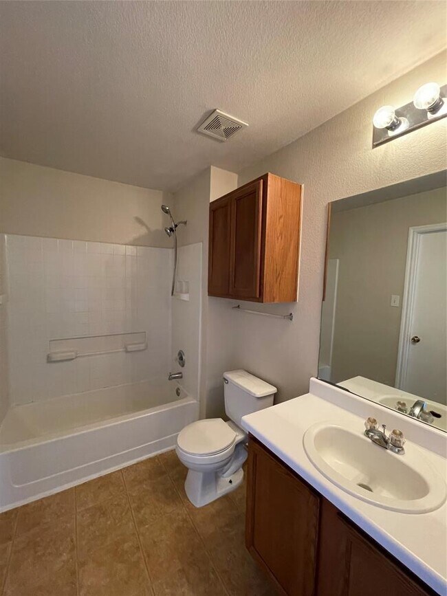 Building Photo - 11816 Plains Valley Dr