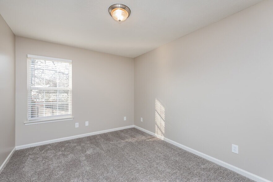 Building Photo - 1216 Elisha Ct