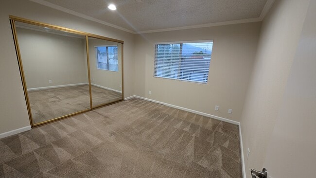 Building Photo - 1300 Mayflower Ave