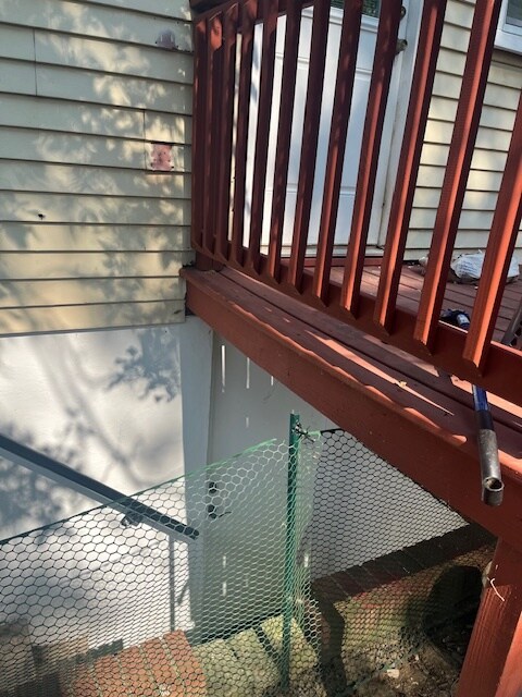 Basement Entrance - 2208 Vermont Ave