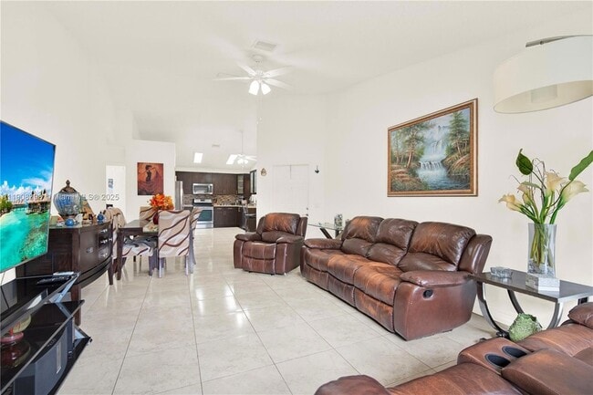 Building Photo - 11037 SW 152nd Ct