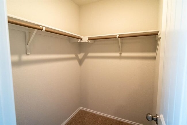 Building Photo - 12509 Brahmin Dr