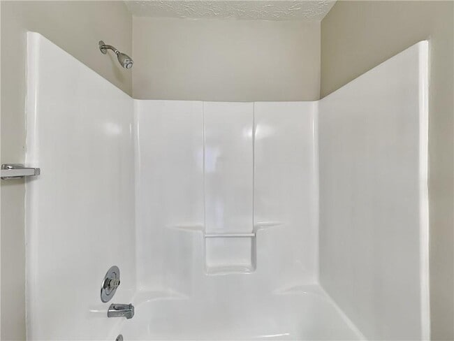 Building Photo - 1033 Dassow Ct