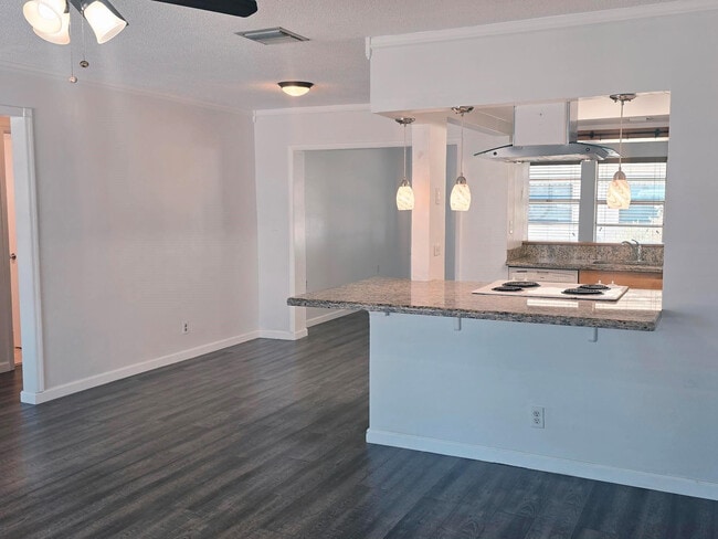 Building Photo - 5713 NW 65th Terrace