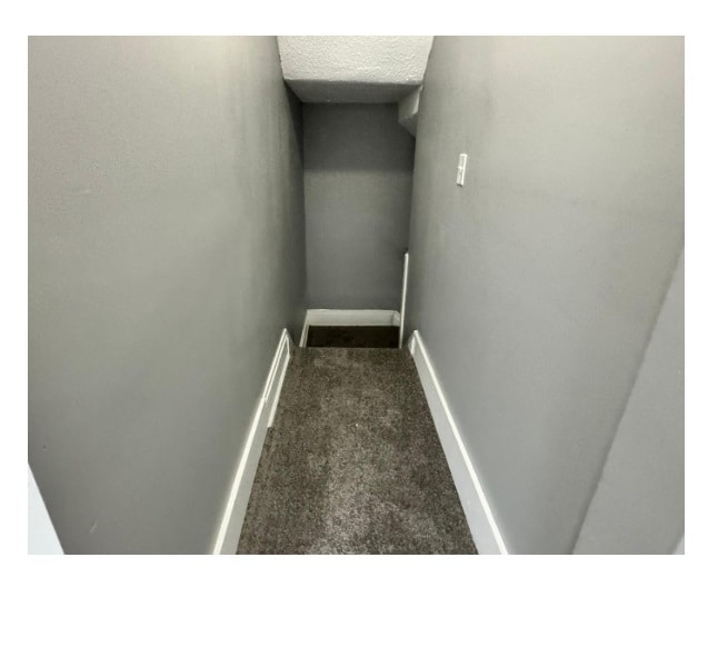 Building Photo - 3027 Northwestern St