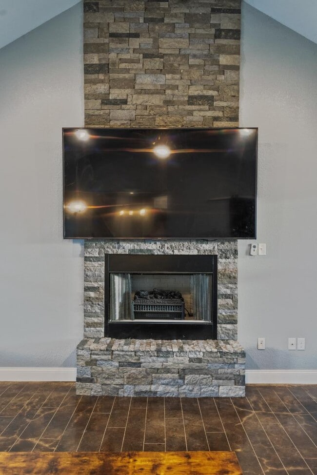 Building Photo - 3518 Rhonni Ct