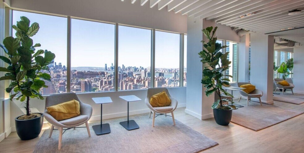 Building Photo - 5 Pennsylvania Plaza