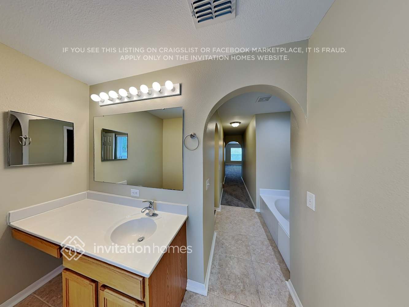 Building Photo - 14213 Econ Woods Ln