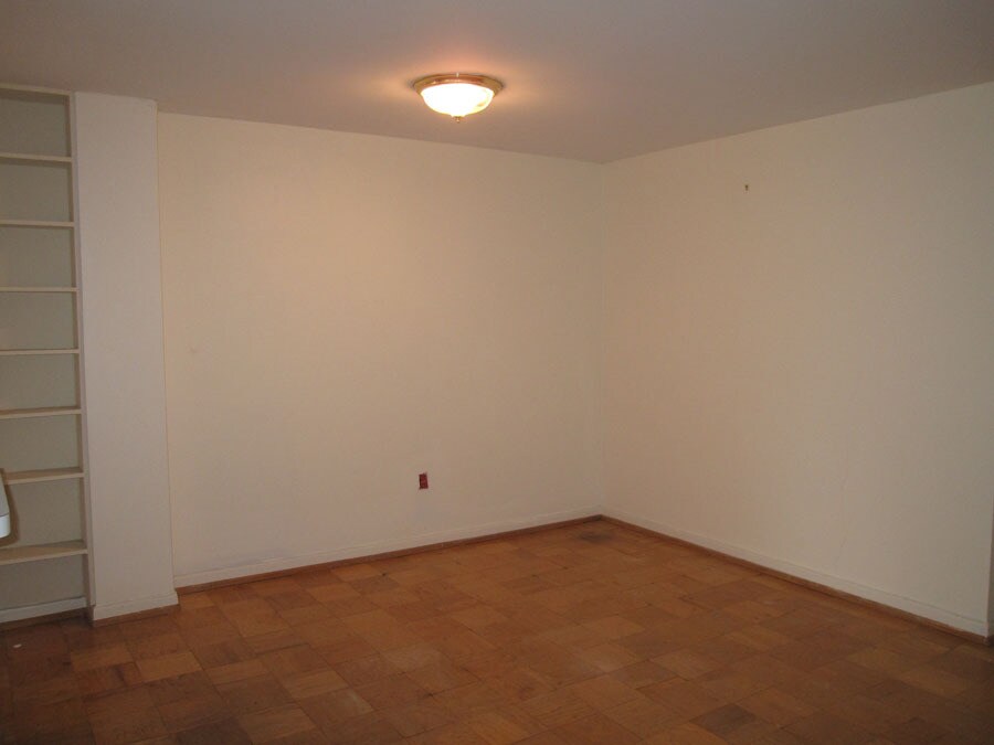 Building Photo - 6445 Luzon Avenue Northwest