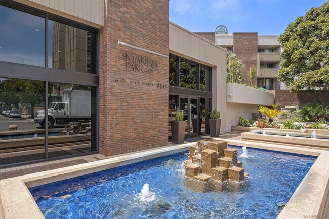 Building Photo - "Chic 800 Sq Ft Downtown San Diego Retreat...