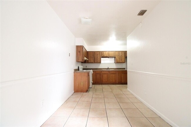 Building Photo - 6101 NW 23rd Terrace