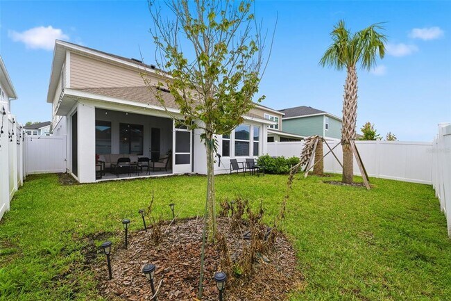 Building Photo - 28905 Orange Berry Dr