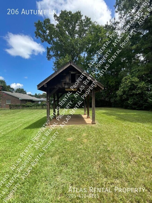 Building Photo - 206 Autume Ln