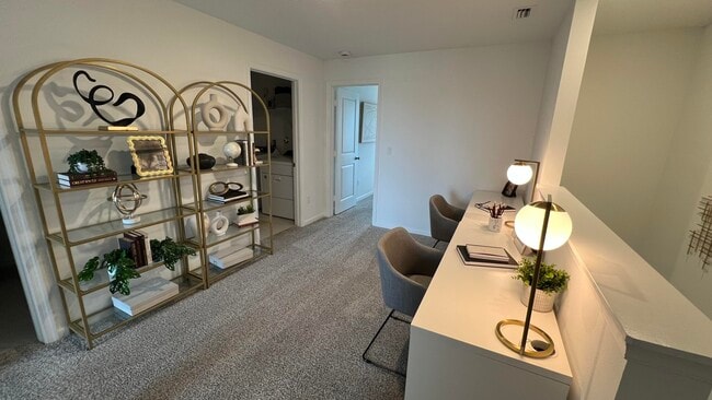 Building Photo - 500 Salisbury Cir