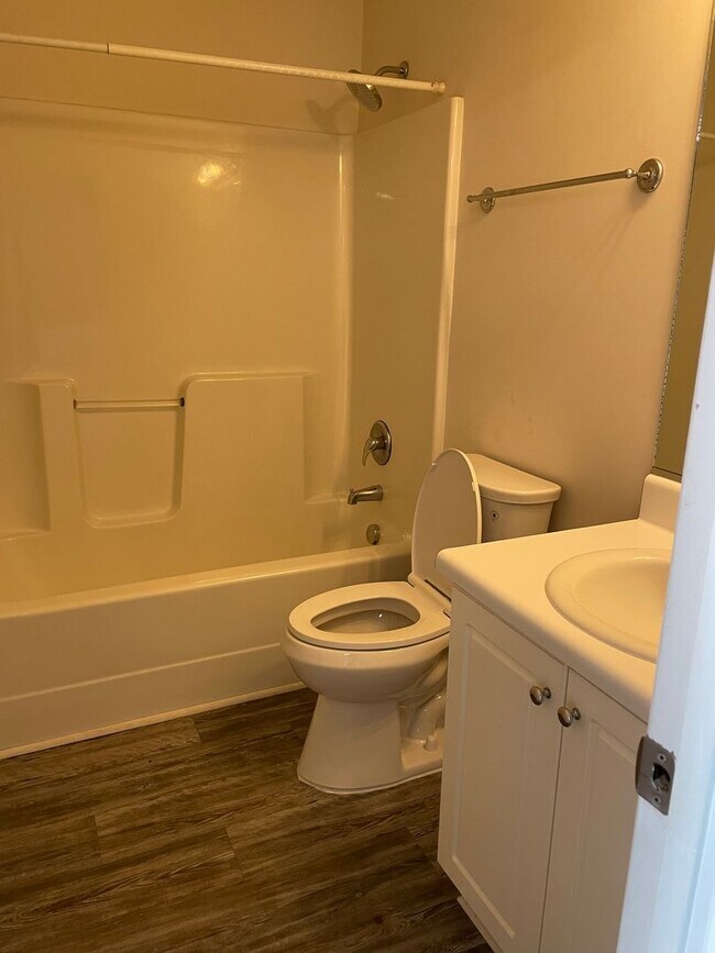 Building Photo - LOCATION - Close to everything Augusta. Updated townhome in West Wheeler Townhomes move in ready