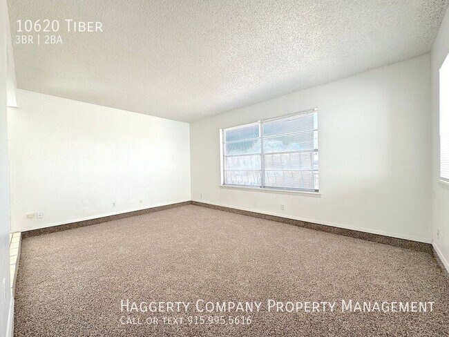 Building Photo - 10620 Tiber-