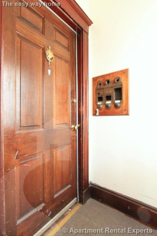 Building Photo - 25 Belknap St