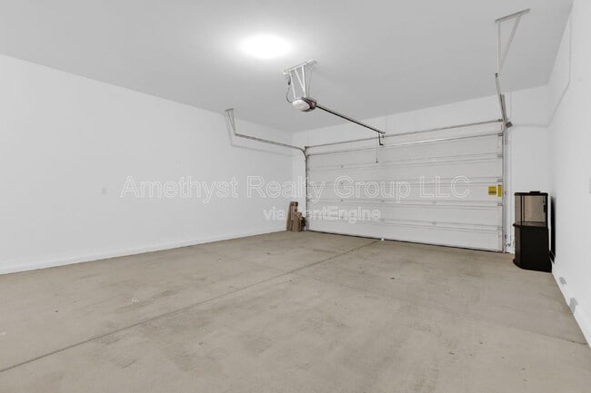 Building Photo - 5116 N 185th Ave