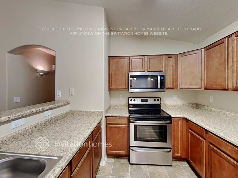 Building Photo - 23651 W Bowker St
