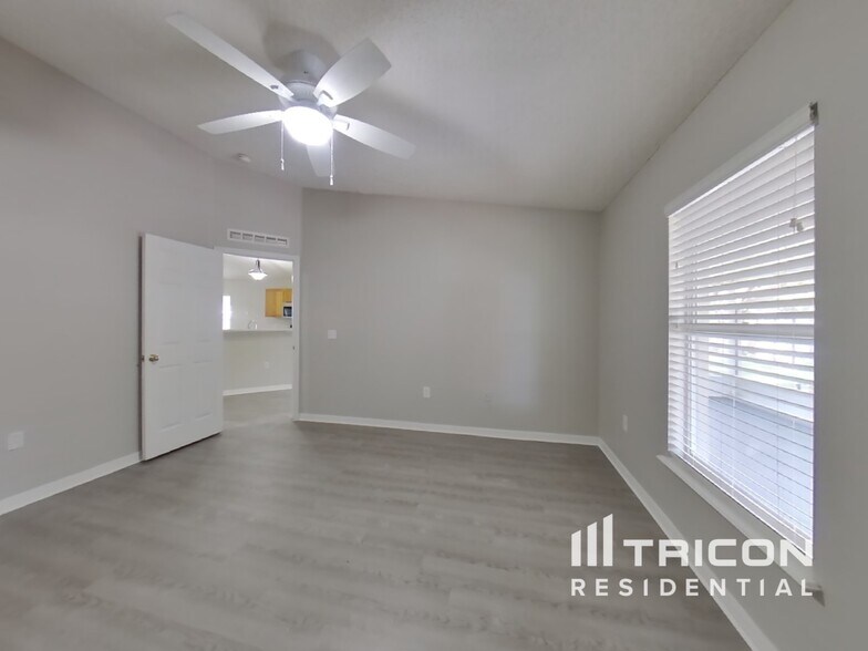 Building Photo - 1608 Cornerview Ln