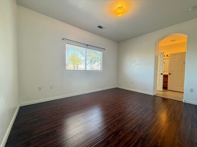 Building Photo - 9303 Gilcrease Ave