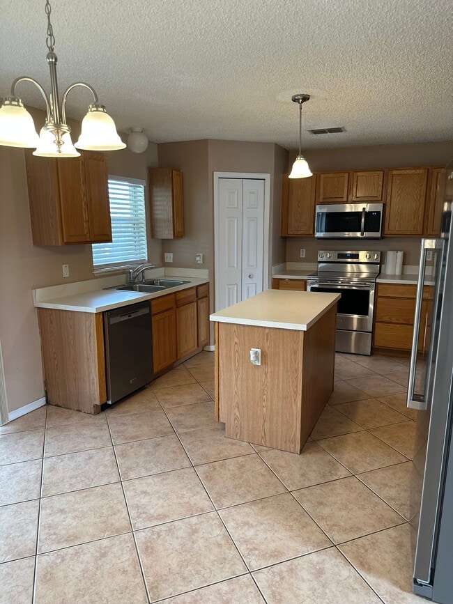 Building Photo - 1301 Fort Smith Blvd