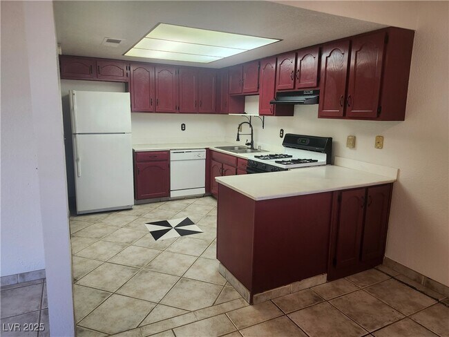 Building Photo - 4726 Madrigal Way
