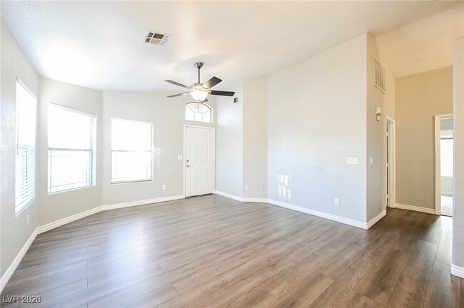 Building Photo - 875 Wallach Ave